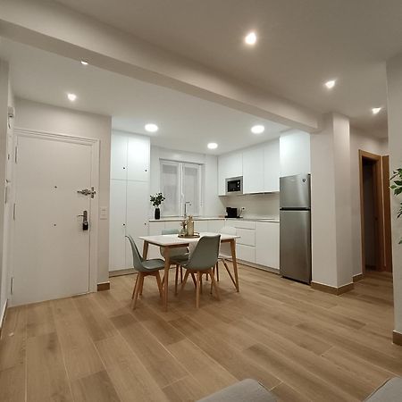 Bilbao Apartamento Muy Confortable Bagian luar foto